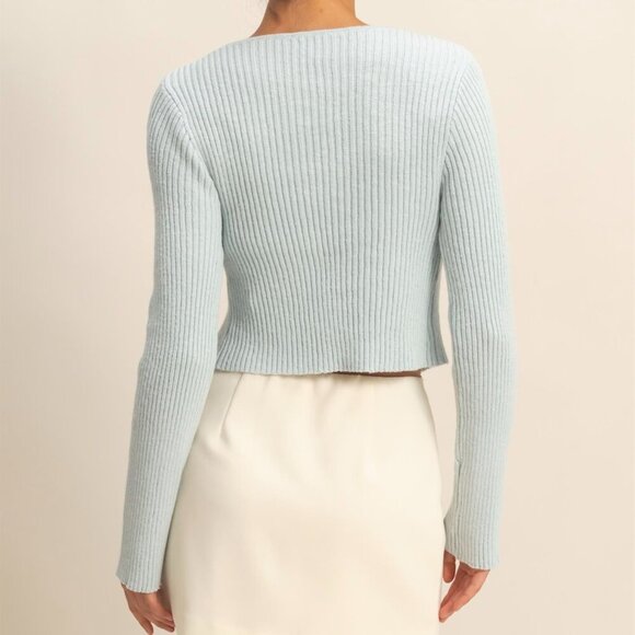 1 LEFT!! IN TRANSITION BLUE FRONT TIE TOP - Picture 3 of 3